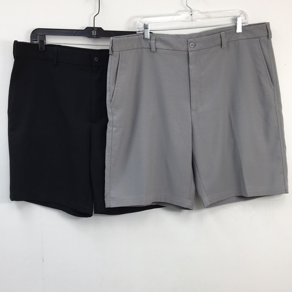 Pebble Beach/Grand Slam Mens Golf Shorts Bundle of 2 Size 42 EXCELLENT Condition